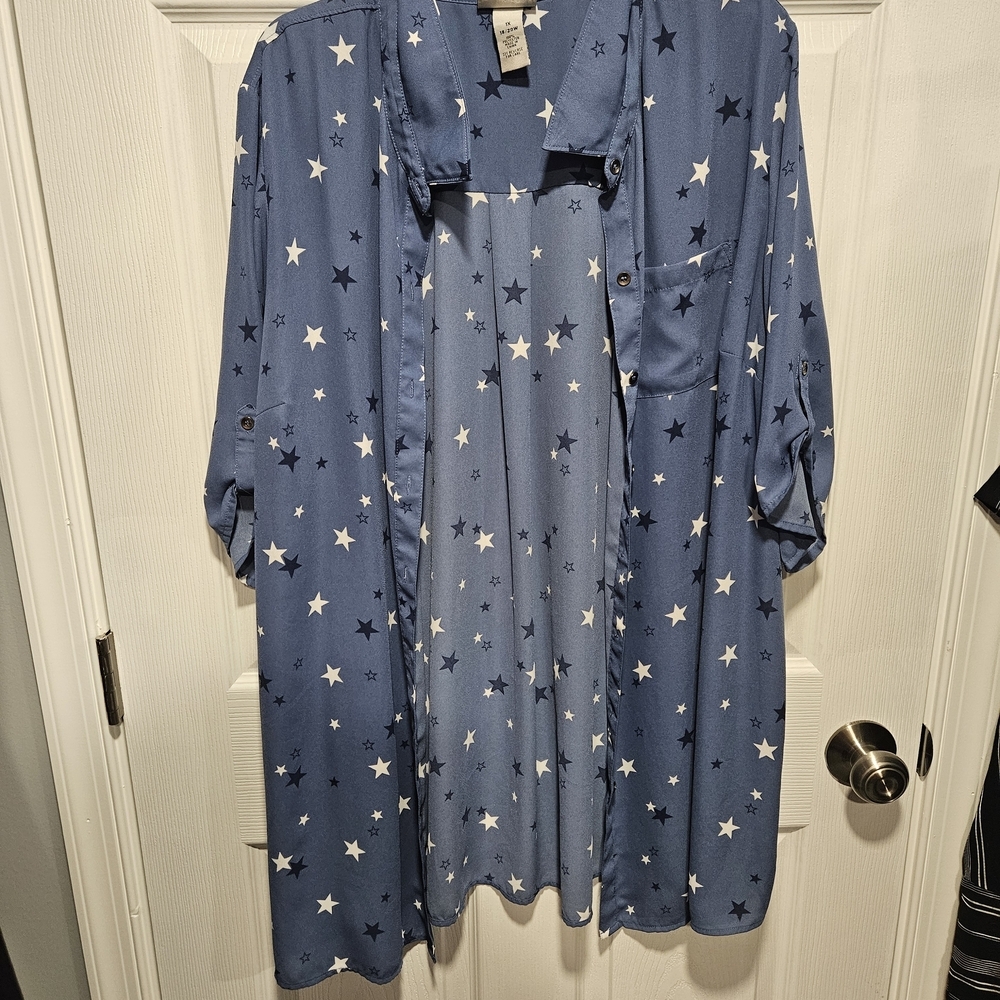 Catherines Blue Star Pattern Top